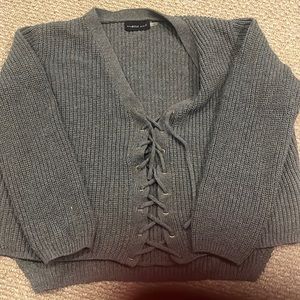 Grey long sleeve sweater